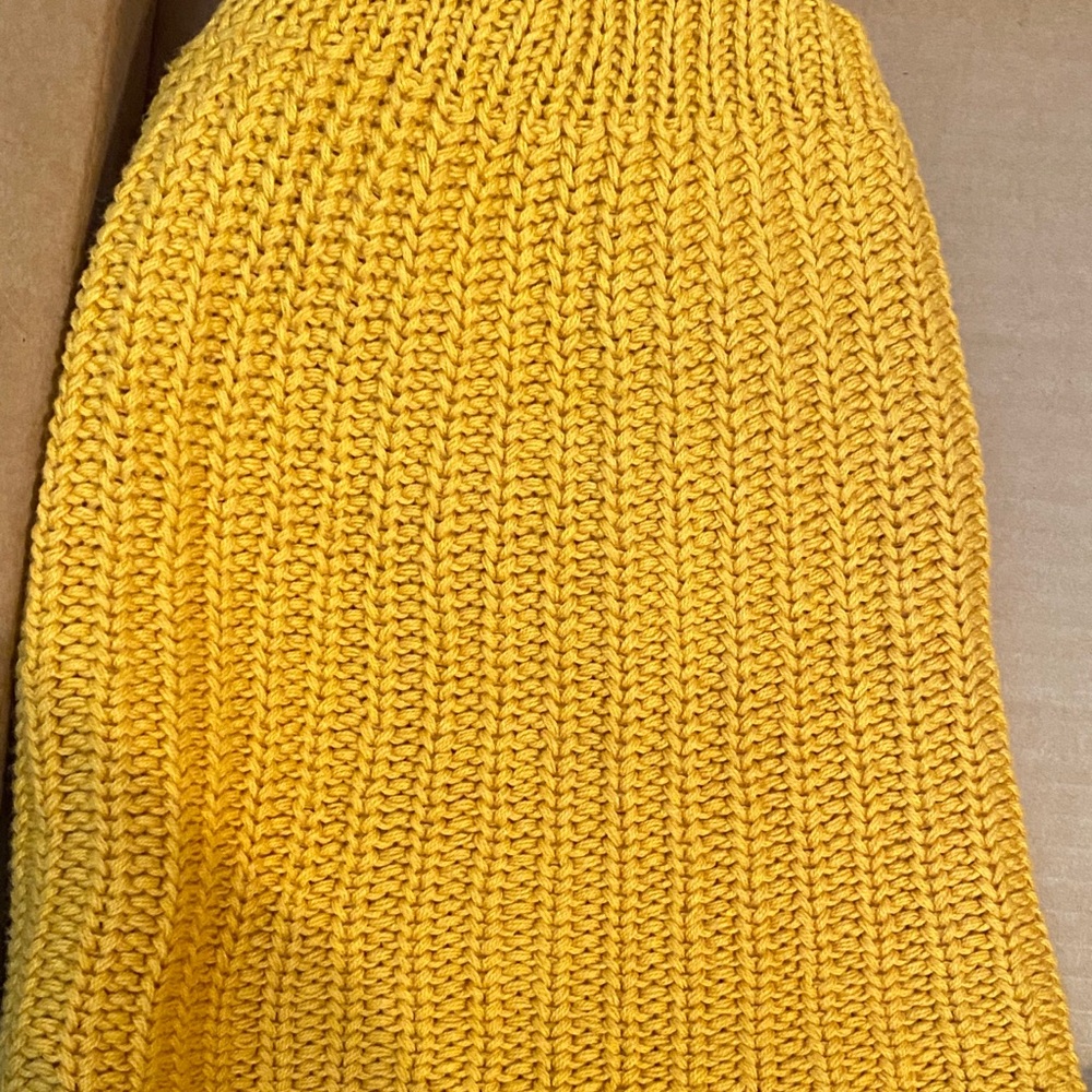 COLUMBIA KNIT SOLID BEANIES  AND WATCHMANS